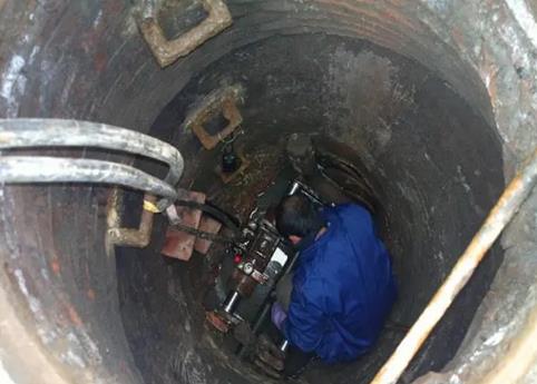 定州抽化粪池公司为您分享下管道非开挖修复技术的工艺流程和操作规范